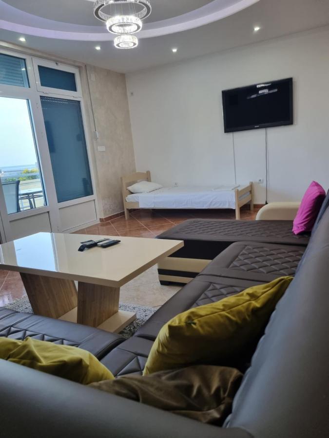 Apartmani Ani 巴尔 外观 照片