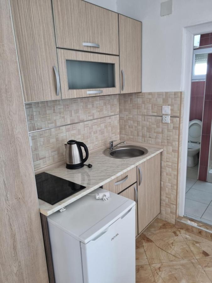 Apartmani Ani 巴尔 外观 照片