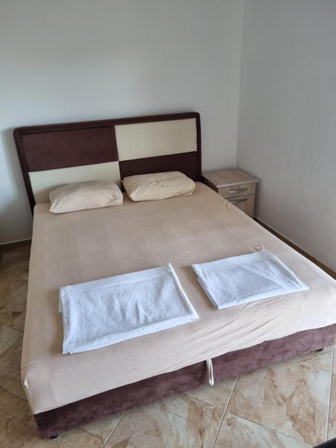 Apartmani Ani 巴尔 外观 照片