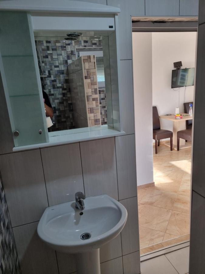 Apartmani Ani 巴尔 外观 照片