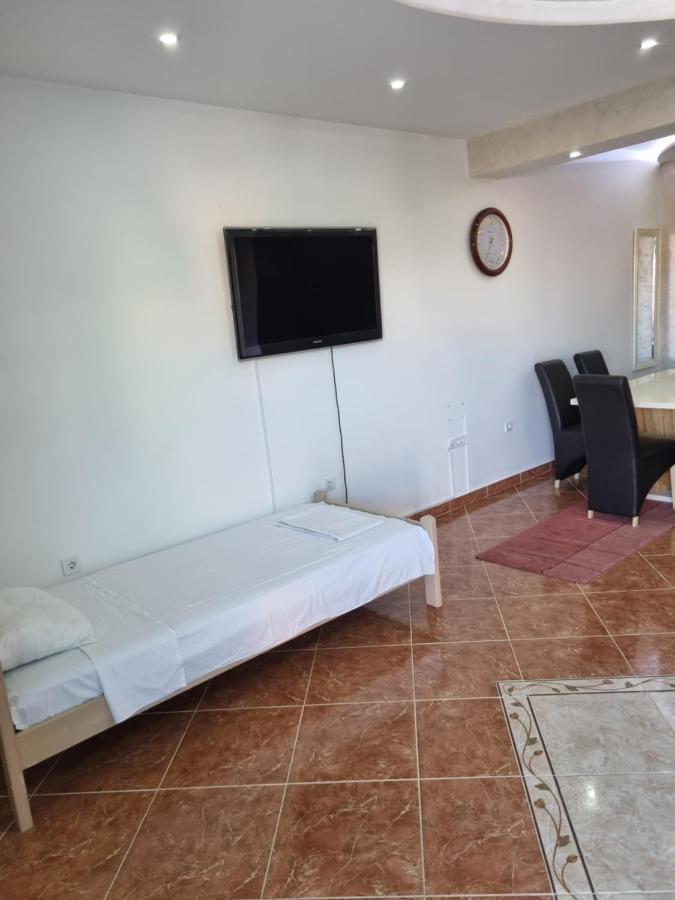 Apartmani Ani 巴尔 外观 照片
