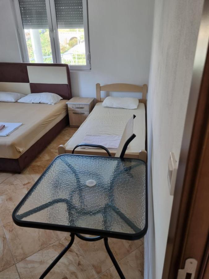 Apartmani Ani 巴尔 外观 照片