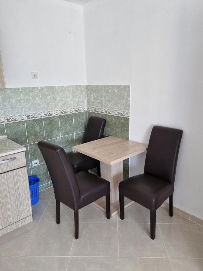 Apartmani Ani 巴尔 外观 照片
